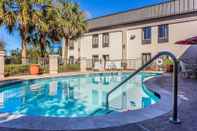 Swimming Pool Quality Inn Summerville - Charleston