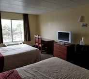 Bilik Tidur 7 Travelodge by Wyndham Lansing IL