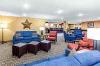 Lobi Comfort Inn Wichita Falls North