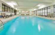 Swimming Pool 2 Holiday Inn Toronto Downtown Centre, an IHG Hotel