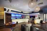 Quầy bar, cafe và phòng lounge ibis Perth