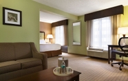 Bilik Tidur 6 Days Inn by Wyndham Baltimore Inner Harbor