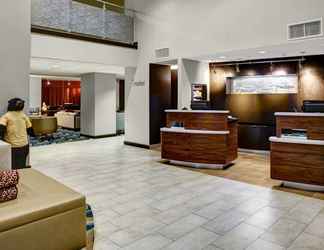 Lobi 2 Courtyard by Marriott New Bern