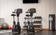 Fitness Center 7 Ramada by Wyndham Lisbon