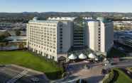 Exterior 2 Hyatt Regency San Francisco Airport