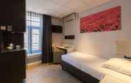 Kamar Tidur 6 Hotel Amsterdam De Roode Leeuw