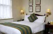 Kamar Tidur 3 Best Western Forest & Vale Hotel