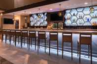 Bar, Kafe, dan Lounge Jake's 58 Casino Hotel - Adult Only
