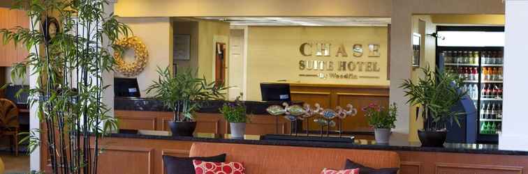 Lobi Chase Suite Hotel Rocky Point Tampa