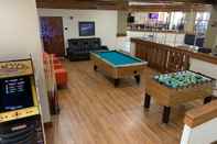 Entertainment Facility Quality Inn & Suites Pensacola Bayview