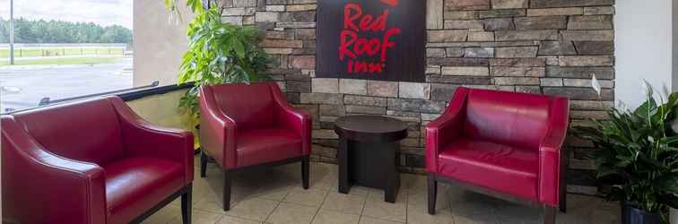 Lobi Red Roof Inn Kenly – I-95