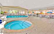 Swimming Pool 2 Days Inn by Wyndham Ann Arbor