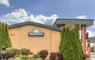 Exterior 4 Days Inn by Wyndham Black Bear