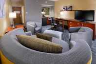 Common Space Courtyard by Marriott Oklahoma City Airport