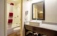 In-room Bathroom 5 Red Roof Inn PLUS+ West Springfield