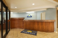 ล็อบบี้ Days Inn by Wyndham Atlanta Stone Mountain