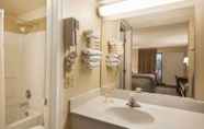 In-room Bathroom 6 Days Inn by Wyndham Atlanta Stone Mountain