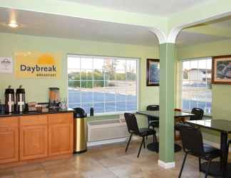 Lobi 2 Days Inn by Wyndham Oroville