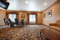 Common Space Best Western San Dimas Hotel & Suites