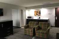 Common Space Best Western Plus Jonesboro Inn and Suites