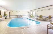 Swimming Pool 5 Best Western Plus Mishawaka Inn