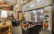 Lobby 4 Comfort Suites Ogden Conference Center