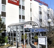 Exterior 5 Best Western Paris Saint-Quentin