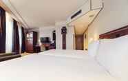 Kamar Tidur 5 Banks Mansion