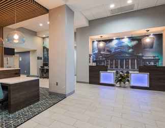 Lobi 2 Best Western Plus Wilkes Barre-Scranton Airport Hotel