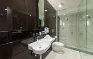 Toilet Kamar 5 Great Southern Hotel Melbourne