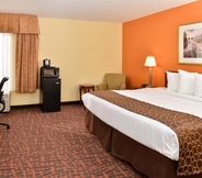 Kamar Tidur 5 Best Western Louisville East Inn & Suites