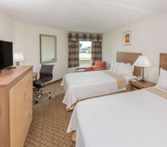 ห้องนอน 3 Days Inn by Wyndham Biloxi Beach