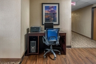 Functional Hall Comfort Inn Denver Southeast Area