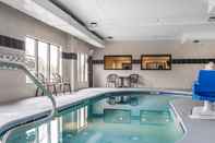 Swimming Pool Comfort Inn Grove City - Columbus South