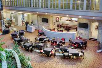 Lobi 4 Delta Hotels by Marriott London Armouries