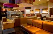 Bar, Cafe and Lounge 6 Delta Hotels by Marriott Saint John