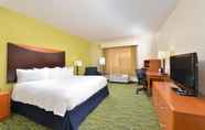 Bedroom 3 Fairfield Inn & Suites by Marriott Hickory