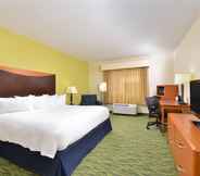 Bilik Tidur 3 Fairfield Inn & Suites by Marriott Hickory