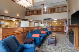 Lobby 4 Comfort Inn & Suites Springfield I-44