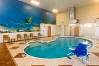 Swimming Pool Comfort Inn & Suites Springfield I-44