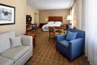 Ruang Umum Four Points by Sheraton Los Angeles International Airport