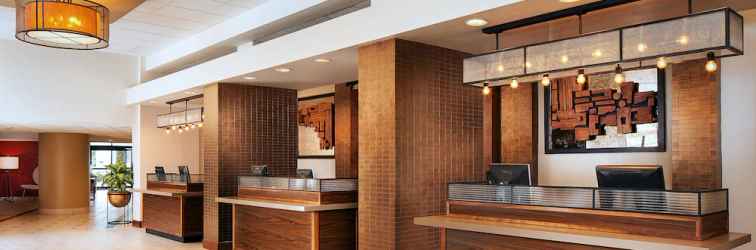 Sảnh chờ Four Points by Sheraton Los Angeles International Airport