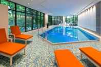 Swimming Pool Maritim Hotel Bad Homburg