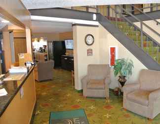 Lobby 2 Quality Inn & Suites Mayo Clinic Area