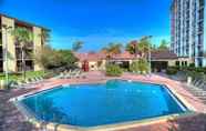 Swimming Pool 5 Rosen Inn, closest to Universal