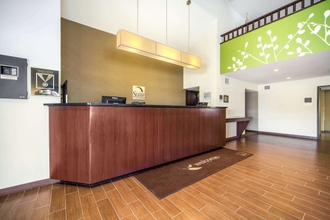 Lobby 4 Sleep Inn And Suites