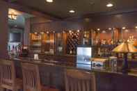 Quầy bar, cafe và phòng lounge Marmot Lodge