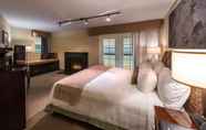 Bedroom 7 Best Western Plus Silverdale Beach Hotel