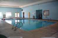 Swimming Pool Holiday Inn Express Canton, an IHG Hotel