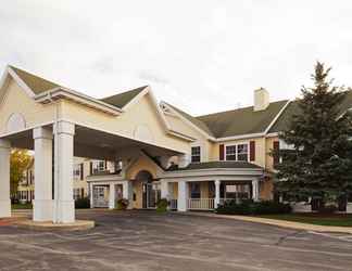 Exterior 2 Country Inn & Suites by Radisson, Green Bay, WI